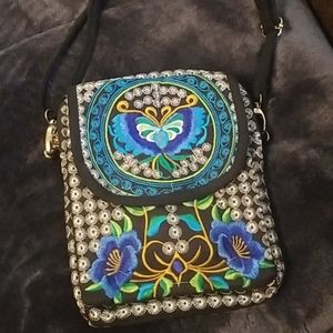 Embroidered bag